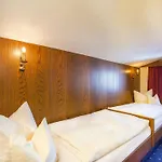 Pechtl Hotel 3*