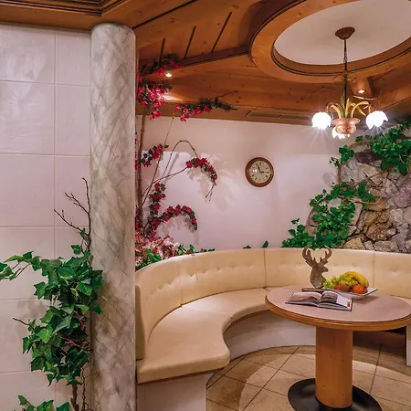 佩施特尔体育酒店 酒店